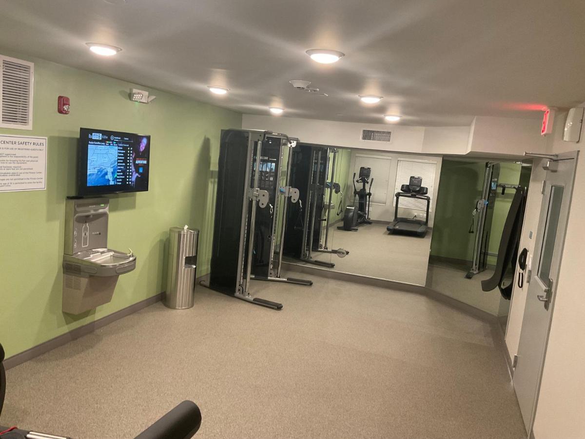 Woodspring Suites Dearborn Detroit Dış mekan fotoğraf