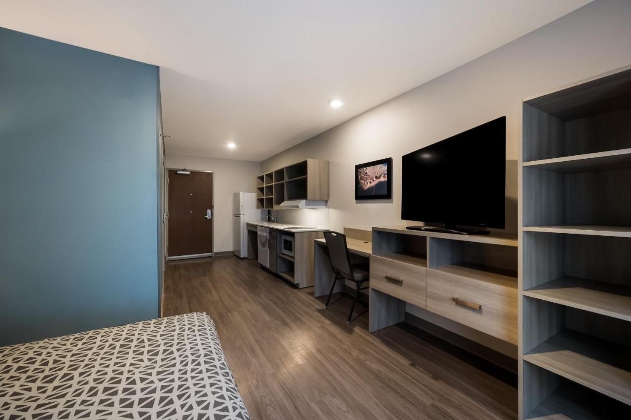 Woodspring Suites Dearborn Detroit Dış mekan fotoğraf