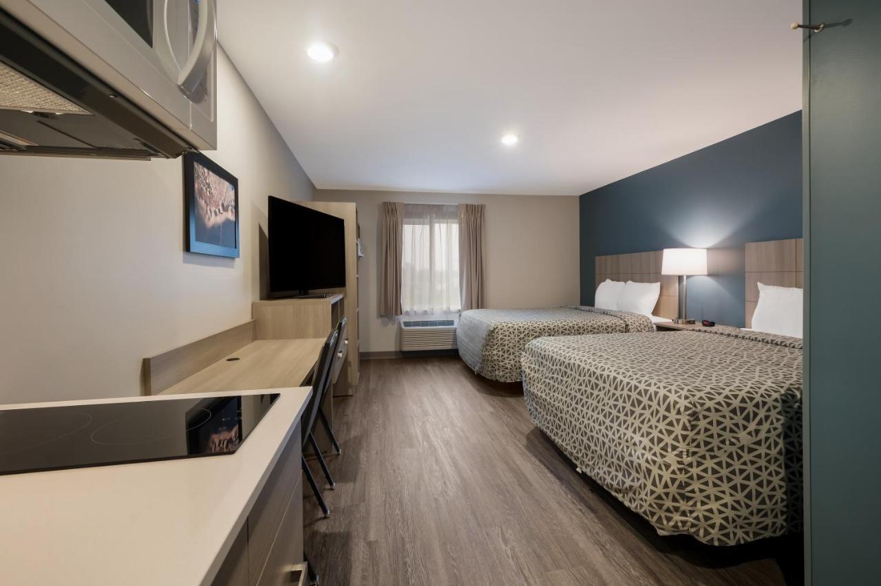 Woodspring Suites Dearborn Detroit Dış mekan fotoğraf
