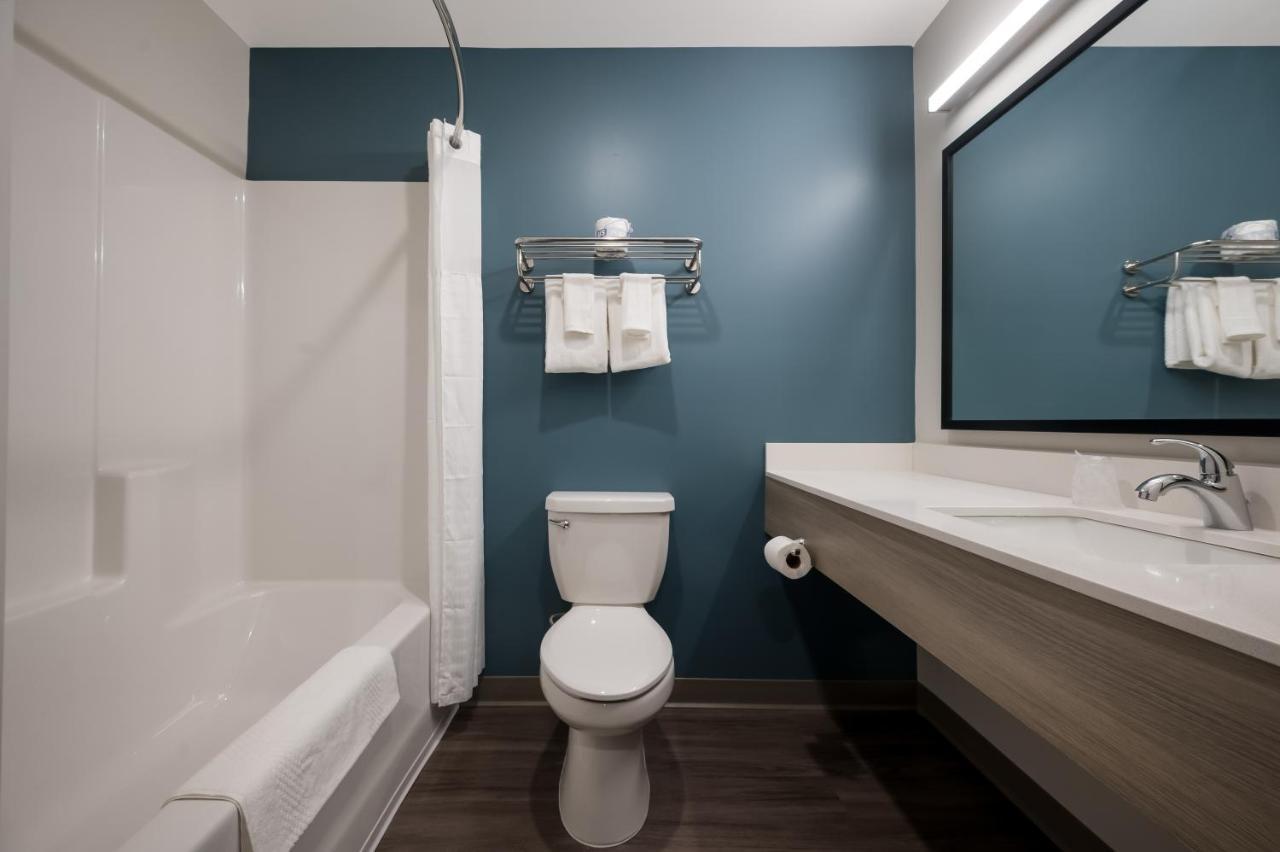 Woodspring Suites Dearborn Detroit Dış mekan fotoğraf