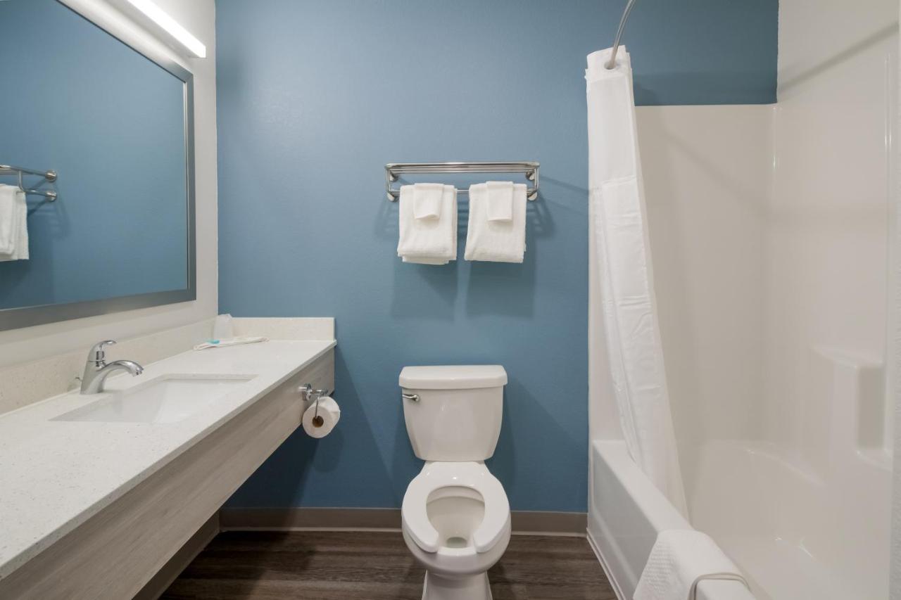 Woodspring Suites Dearborn Detroit Dış mekan fotoğraf