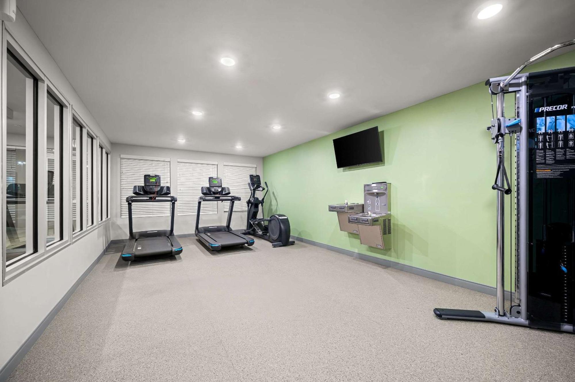 Woodspring Suites Dearborn Detroit Dış mekan fotoğraf