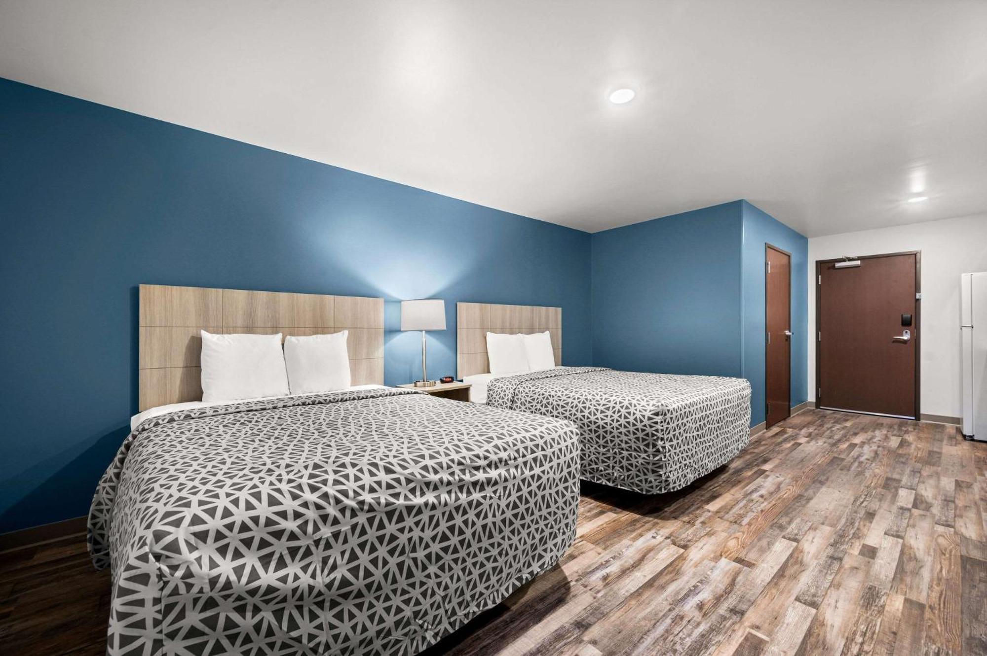 Woodspring Suites Dearborn Detroit Dış mekan fotoğraf